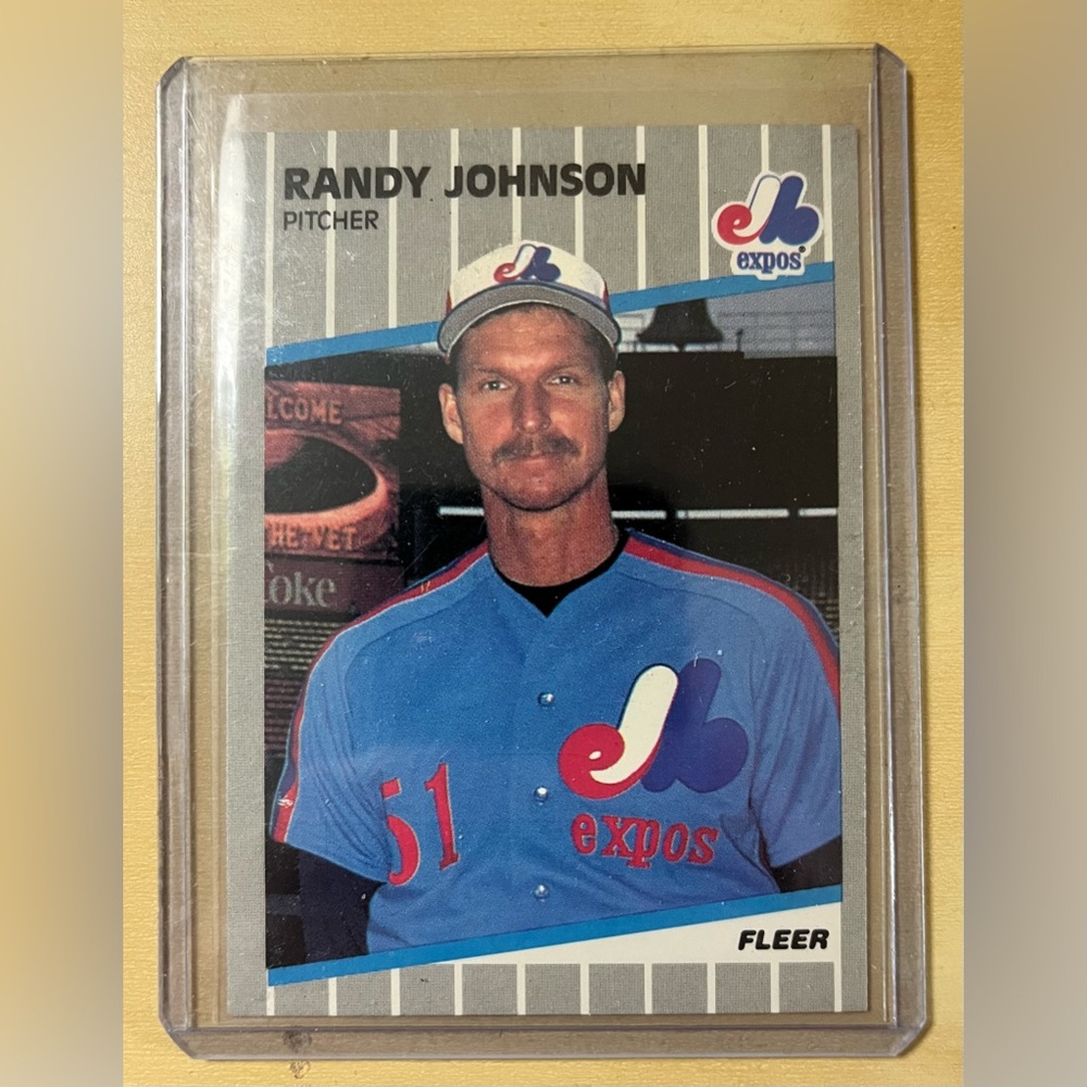 1989 Fleer Randy Johnson Rookie Card - Picture 1 of 2